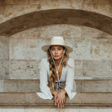 Field Gardenia in Bone