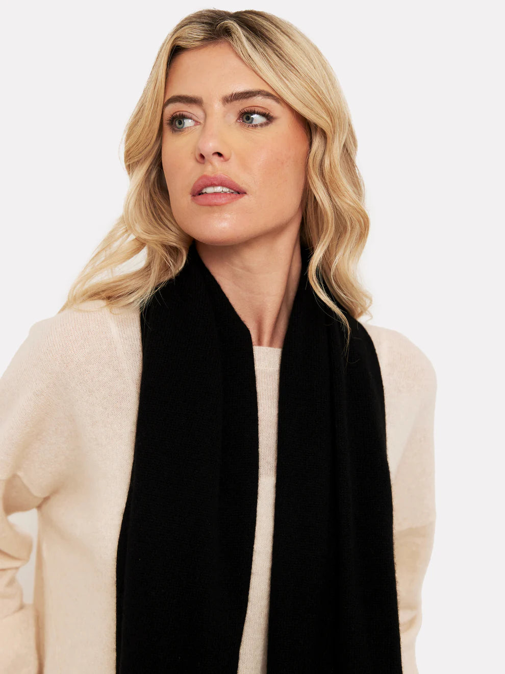 Evie Scarf