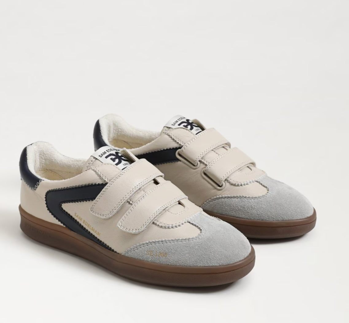 Talia Sneaker