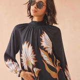 Brooke Blouse in Mattia