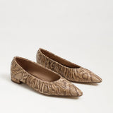 Essex Pointed Toe Ballet Flat