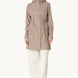 Isle Jacobsen taupe hooded light raincoat with drawstring waist and snap buttons