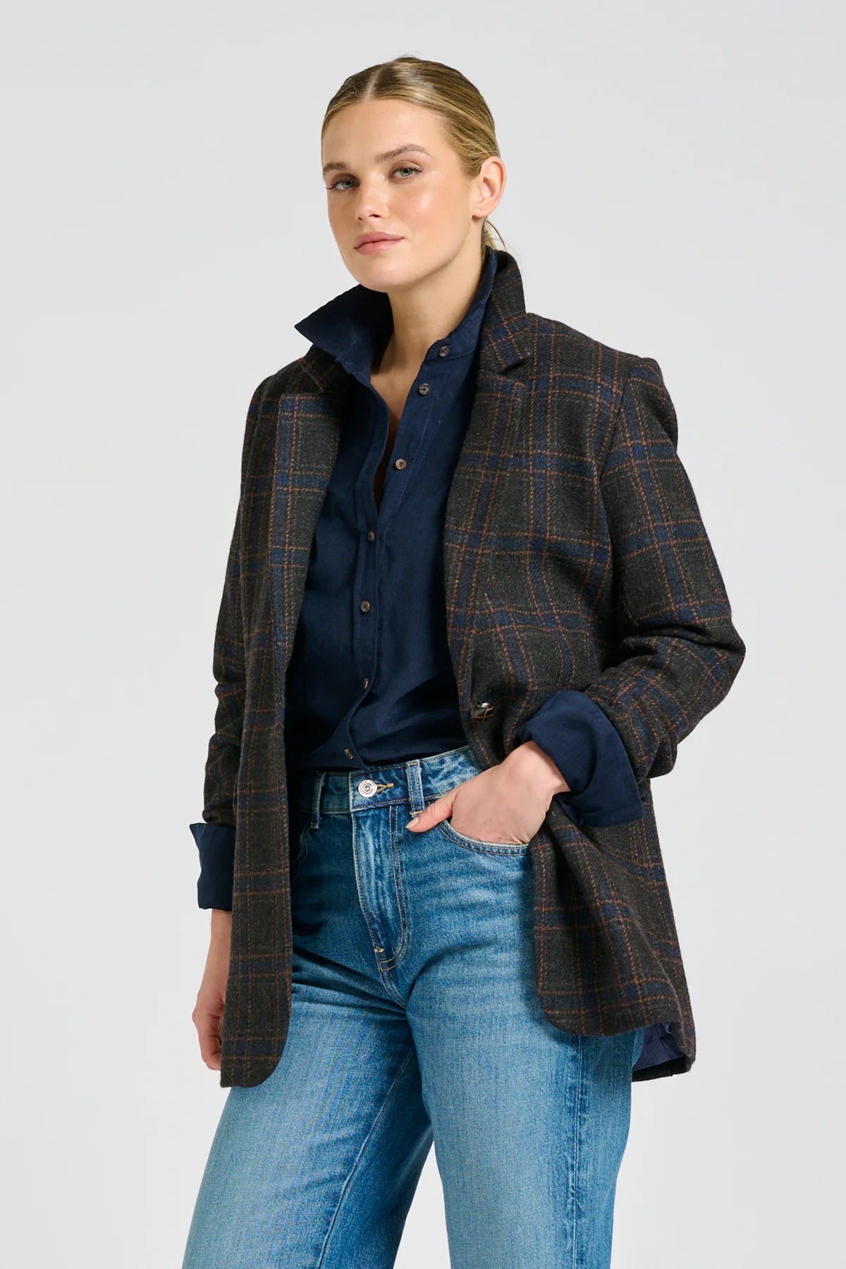 Shirty Iris Blazer in dark charcoal plaid with blue and rust checks, worn open