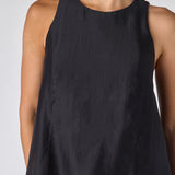 Wynne Tank -Lava Rock