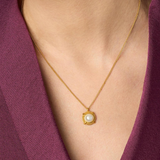 Cabochon Solitaire Necklace