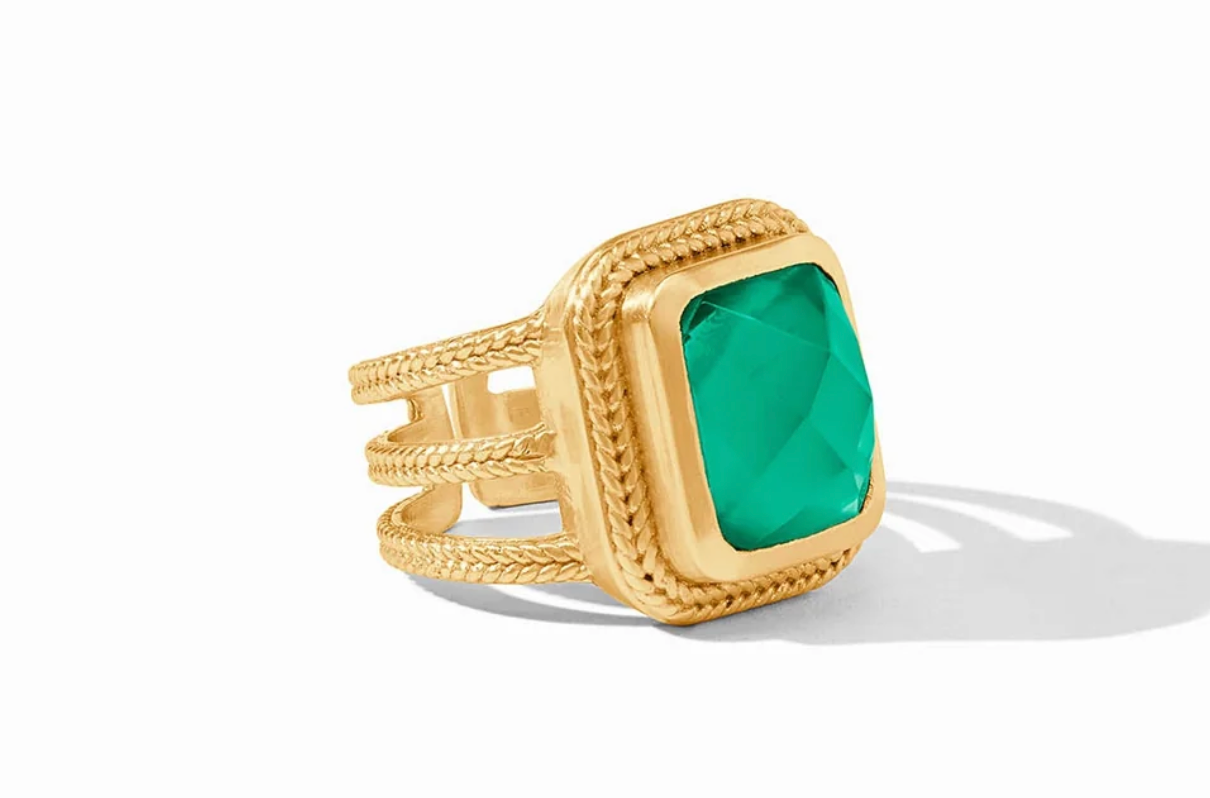 Cheval Statement Ring