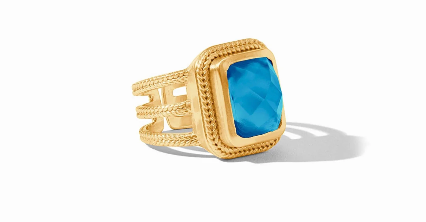 Cheval Statement Ring